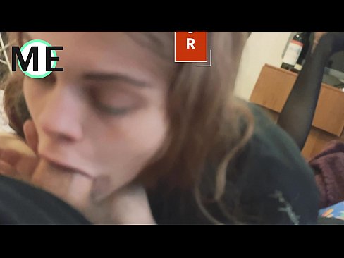 ❤️ Garganta, meia-calça rasgada e calcanhar rasgado é bom de se conhecer ❤ Sexo vídeo em nós